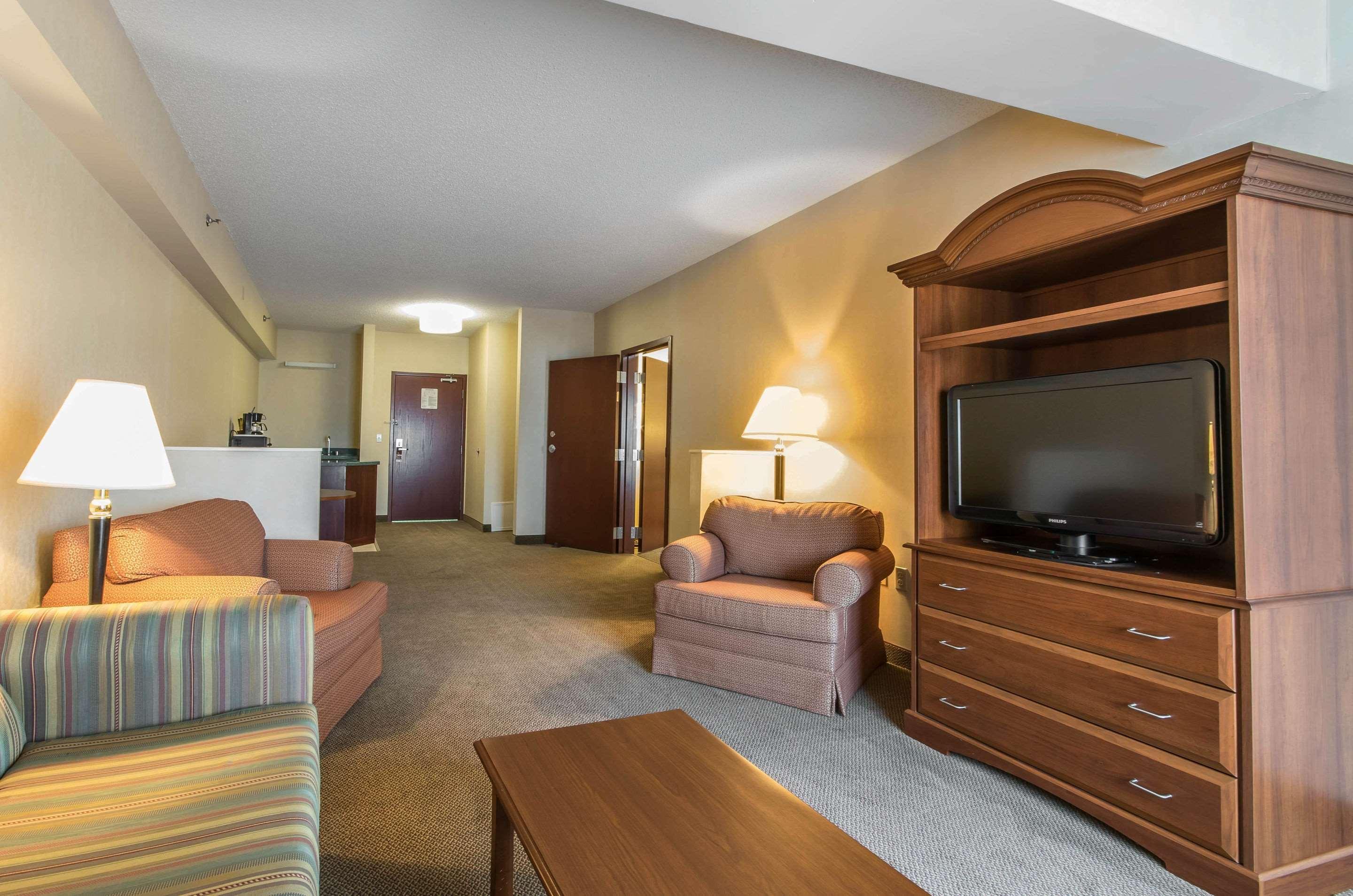 Comfort Inn & Suites Morehead Exterior photo